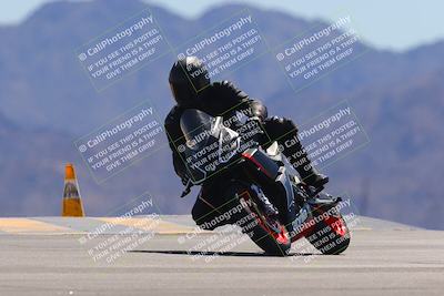 media/Mar-24-2025-Moto Forza (Mon) [[57ce5c5cff]]/2-Intermediate Group/Session 4 (Turn 9)/